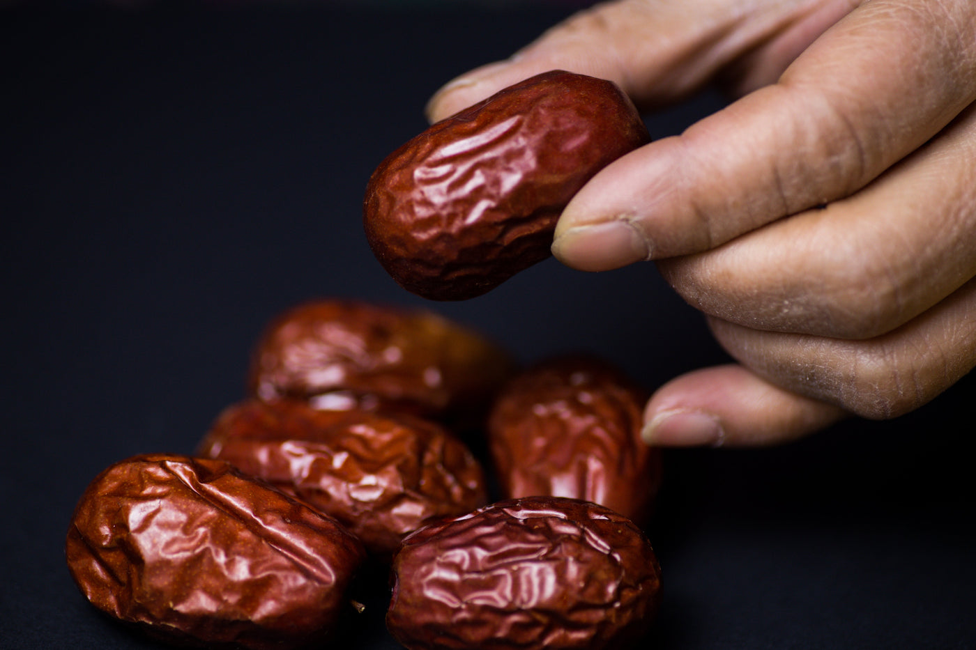 Can Diabetic Patient Eat Dates? Benefits, Portion Guide, and Blood Sugar Tips